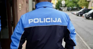 policija-uniforme-1024x538