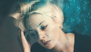 woman-3351794_960_720-696x398