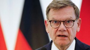 91d26dc3-59d4-413b-b296-f3891c32b28c