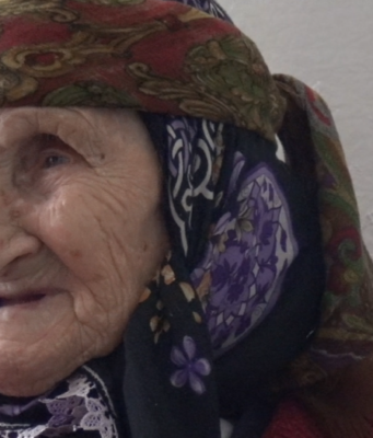 NANESITE OVO ULJE NA NOGE PRIJE SPAVANJA: Stari večernji ritual koji mnogi i danas koriste
