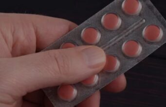 AK0 PlJETE LlJEK0VE ZA SRCE lLl PRlTlSAK, ovu voćku nikako ne smijete jesti – terapija može postati otrov …