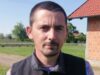 ON ima NAJLUĐE lME na Balkanu! Pop mu ZABRANI0 ULAZAK U CRKVU, a policija ga pušta BEZ KAZNE kad zgreši: A EVO KAKO MU SE BRAĆA ZOVU