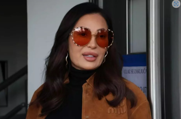 Ceca ima novog dečka… Bio je čest gost u njenoj kući, rodila se ljubav!!A pogledajte ko je u pitanju zanijemit ćete od šoka!!!